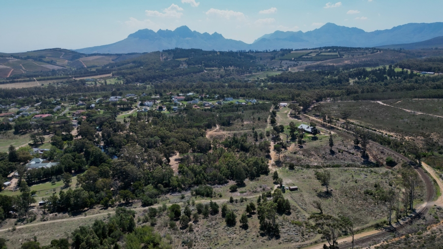 0 Bedroom Property for Sale in Sir Lowrys Pass Village Western Cape